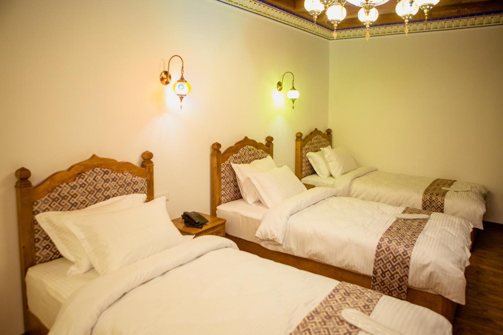 Istat Boutique Hotel Buchara Exterior foto